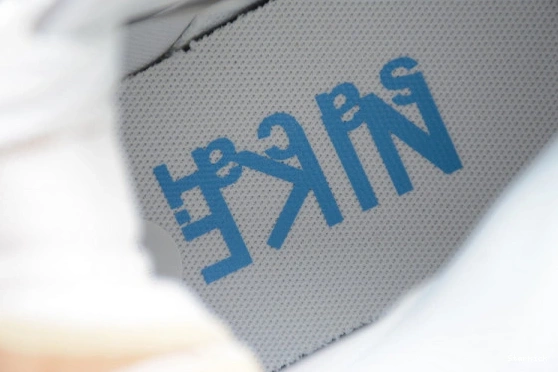 BLAZER WHITE MID X NIKE SACAI BV0072-100 1221